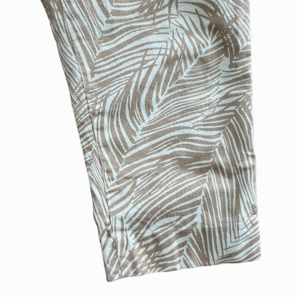 Talbots  Womens Beige Palm Cropped Pants Size 12 - Picture 5 of 9